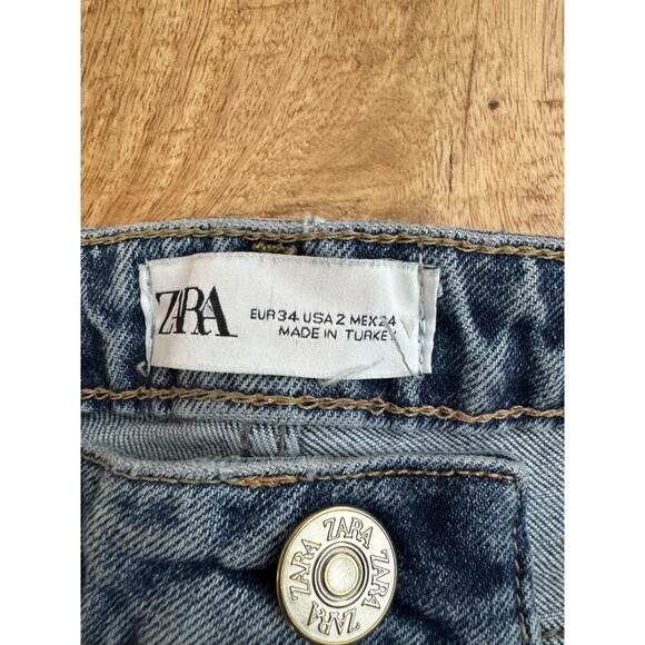 Zara Women's High Rise Denim Jeans Raw Hem Distressed Knees Size 2 - Picture 5 of 8